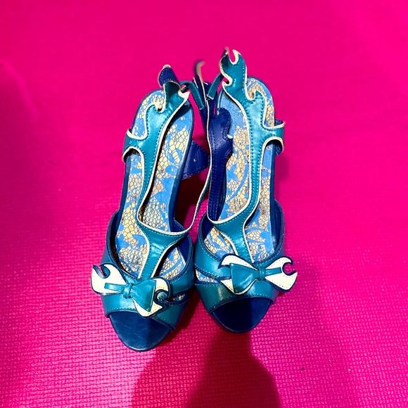 Blue wedge shoes - Picture 1 of 2